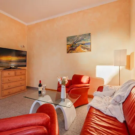 Apartman Der Schlosshof - 02 *